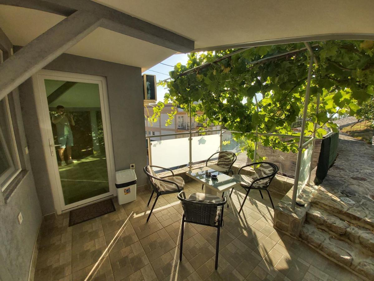 View Topia Apartments Ohrid Exterior photo