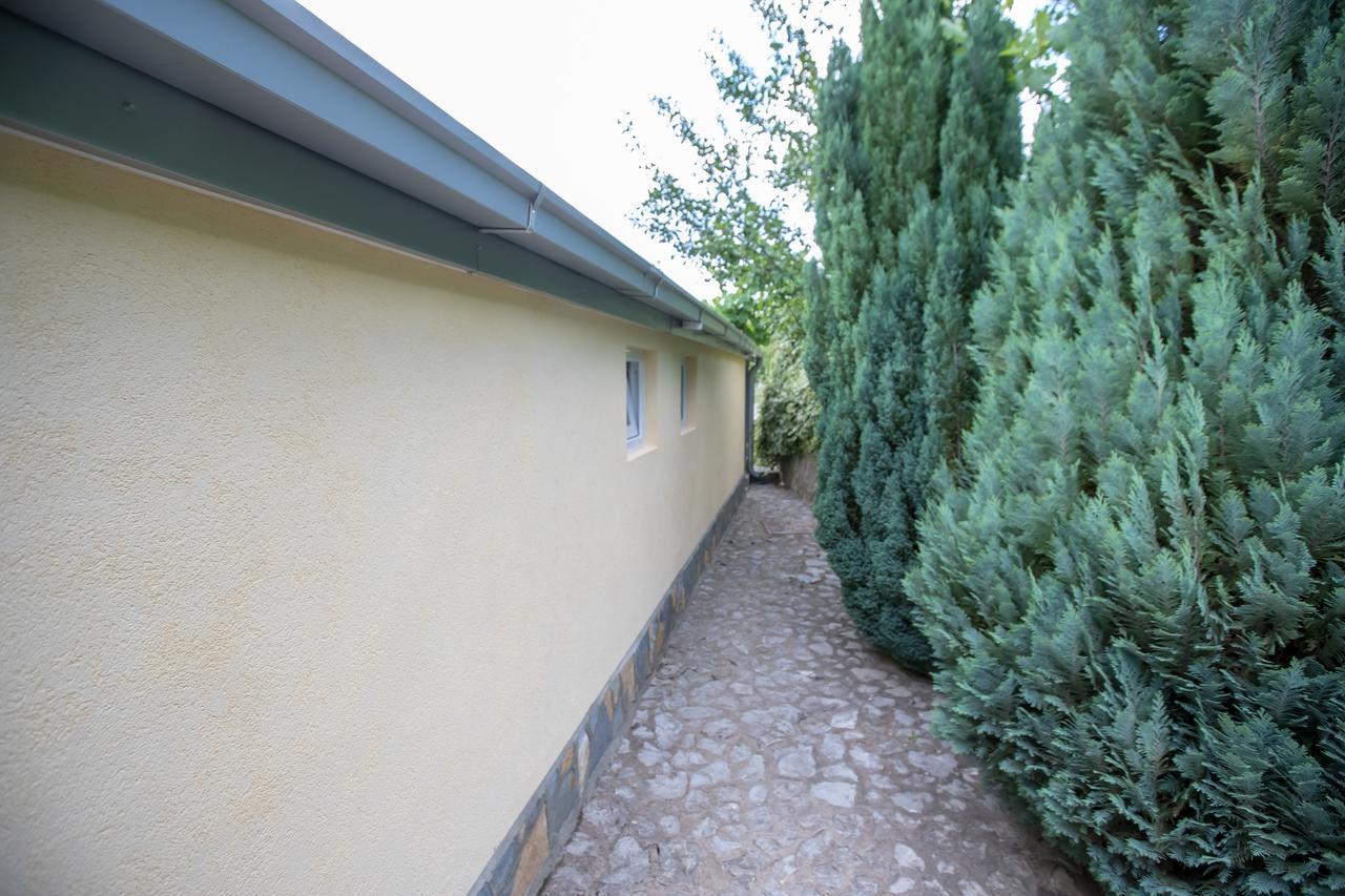 View Topia Apartments Ohrid Exterior photo